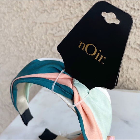 NOIR NWT Teal, Turquoise Green, Aqua & Peach Striped Satin Twist Knot Headband - Picture 3 of 6